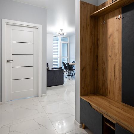 Avalon Time Apartment Lviv Ngoại thất bức ảnh